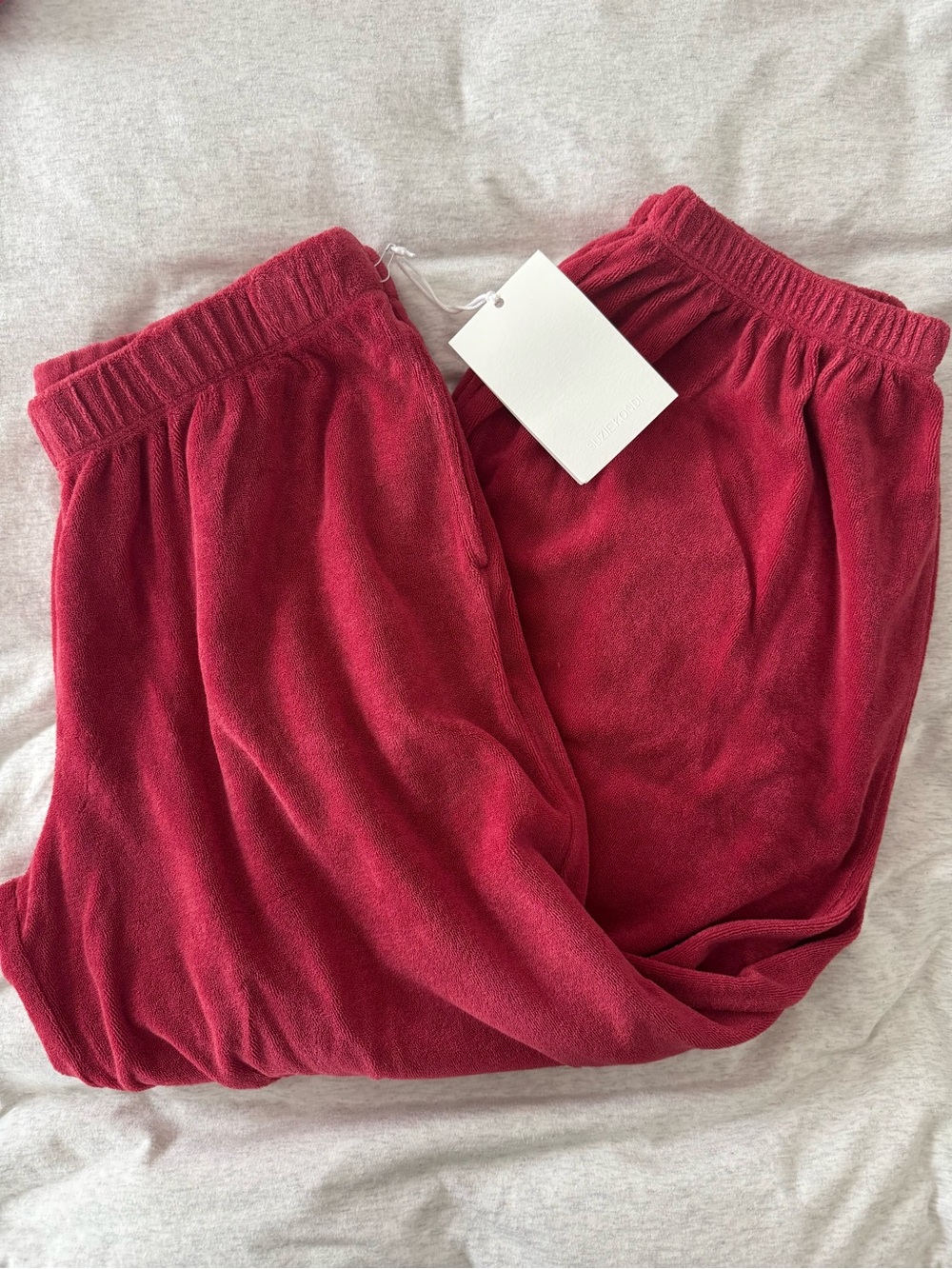 Suzi Kondi Terry Jogger Pants in Limited Framboise Color - Picture 3 of 6
